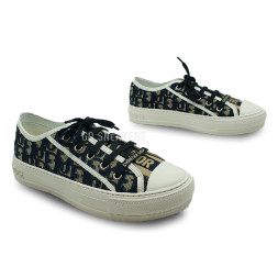 Dior Walk&#039;n&#039;Dior Low Top Beige Canvas