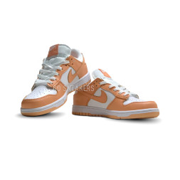 Nike Dunk Low "Peach"